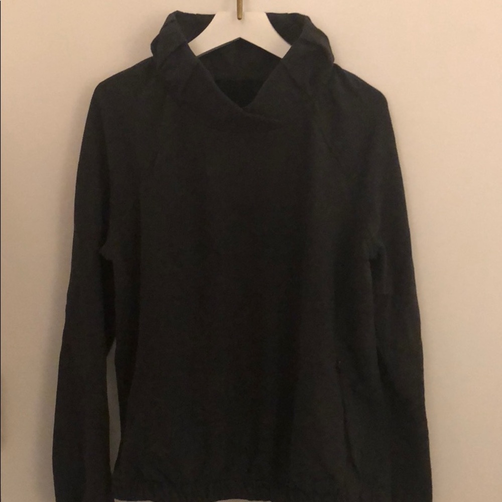 Lululemon Stretch Crossover turtleneck Sweatshirt
